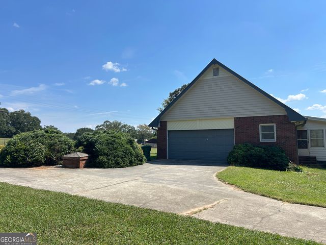 817 Yonah Homer Road, Maysville, GA 30558