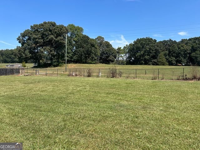 817 Yonah Homer Road, Maysville, GA 30558