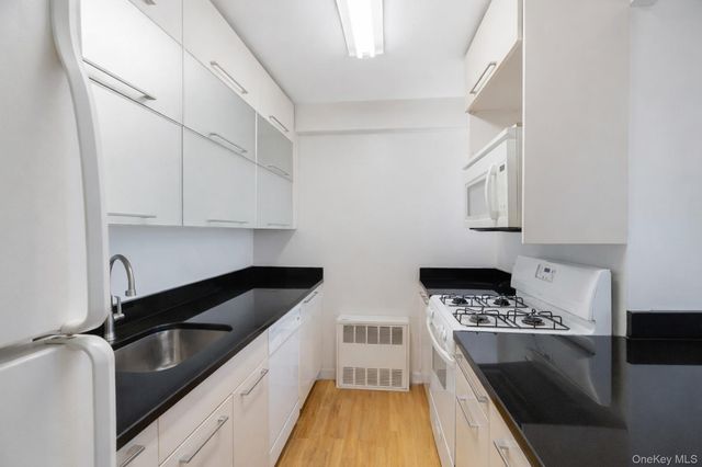 1065 Vermont Street 7J, Brooklyn, NY 11207