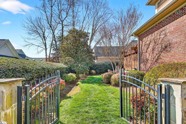 101 Bell Road, Greenville, SC 29607