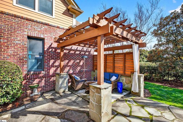 101 Bell Road, Greenville, SC 29607