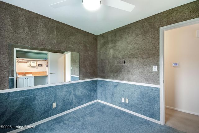5900 Outer Loop, Louisville, KY 40219
