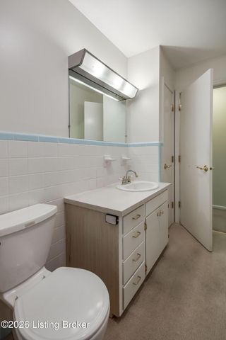 5900 Outer Loop, Louisville, KY 40219