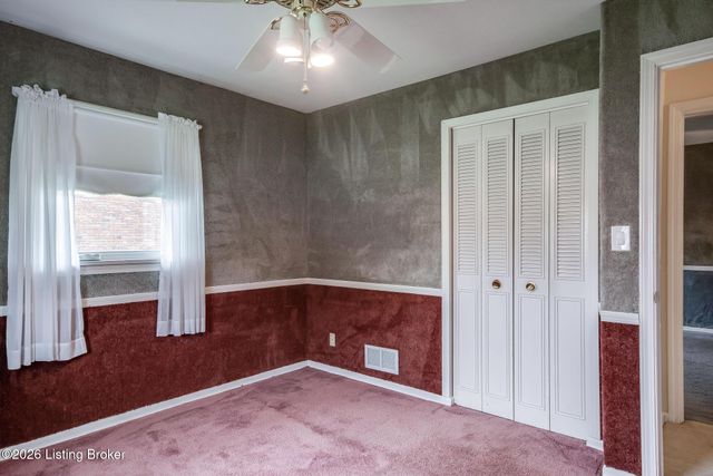 5900 Outer Loop, Louisville, KY 40219