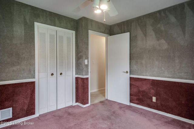 5900 Outer Loop, Louisville, KY 40219