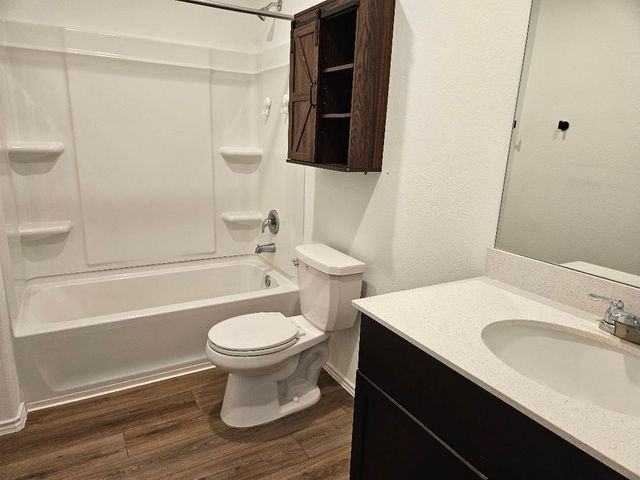 17721 Somerville CT, Elgin, TX 78621