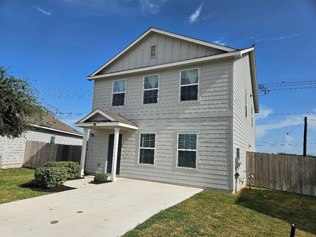 17721 Somerville CT, Elgin, TX 78621