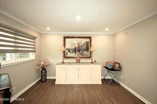 32 Cameron Court, Freehold, NJ 07728