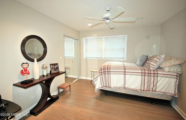 32 Cameron Court, Freehold, NJ 07728