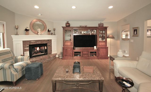 32 Cameron Court, Freehold, NJ 07728