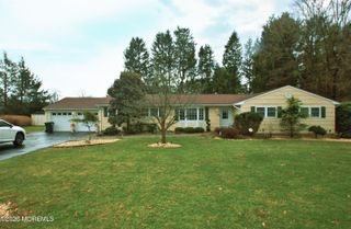 32 Cameron Court, Freehold, NJ 07728