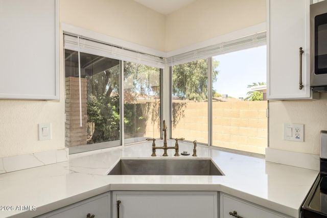 10008 N 44TH Drive, Glendale, AZ 85302