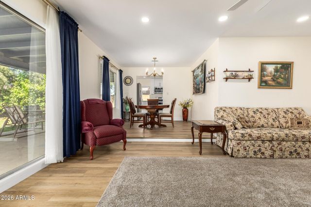 10008 N 44TH Drive, Glendale, AZ 85302