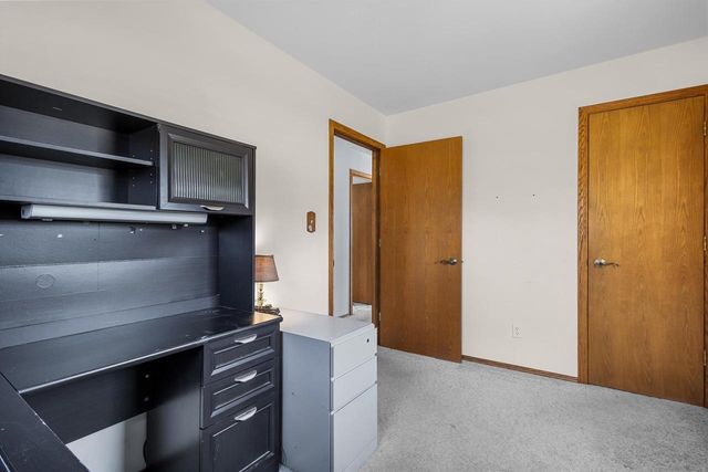 W5684 FIRELANE 12, Menasha, WI 54952