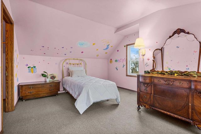 W5684 FIRELANE 12, Menasha, WI 54952