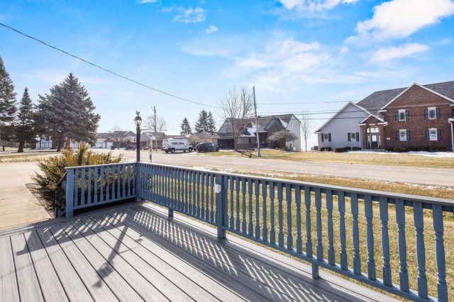 W5684 FIRELANE 12, Menasha, WI 54952