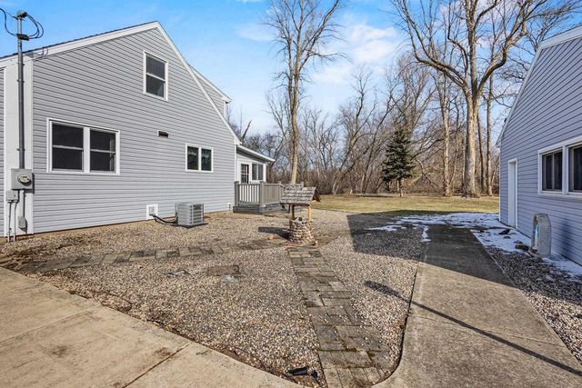 W5684 FIRELANE 12, Menasha, WI 54952