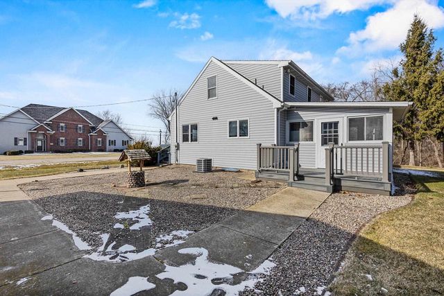 W5684 FIRELANE 12, Menasha, WI 54952