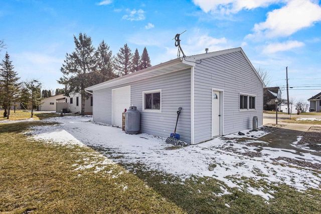 W5684 FIRELANE 12, Menasha, WI 54952