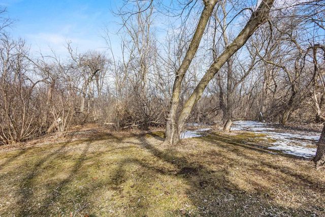 W5684 FIRELANE 12, Menasha, WI 54952