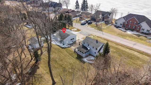 W5684 FIRELANE 12, Menasha, WI 54952