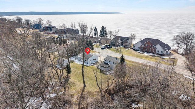 W5684 FIRELANE 12, Menasha, WI 54952