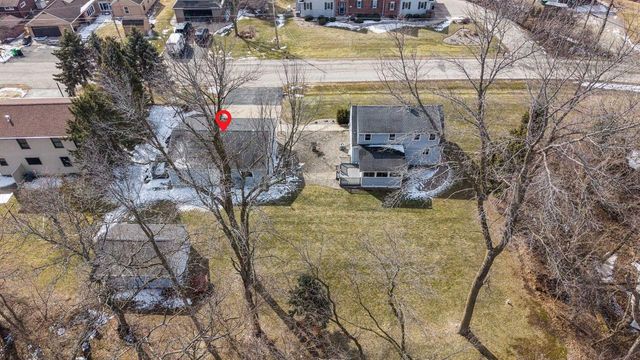 W5684 FIRELANE 12, Menasha, WI 54952