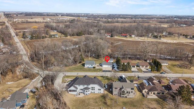 W5684 FIRELANE 12, Menasha, WI 54952