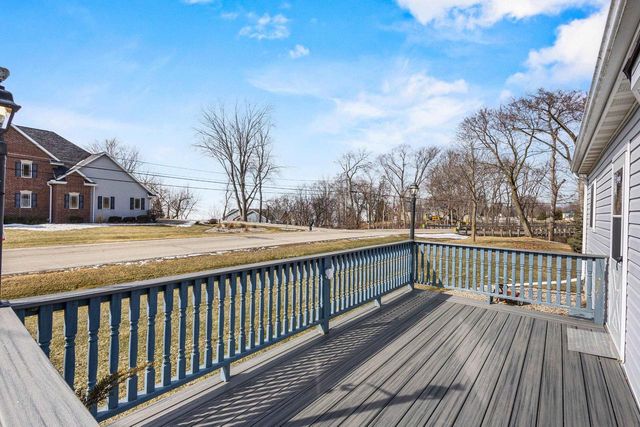 W5684 FIRELANE 12, Menasha, WI 54952