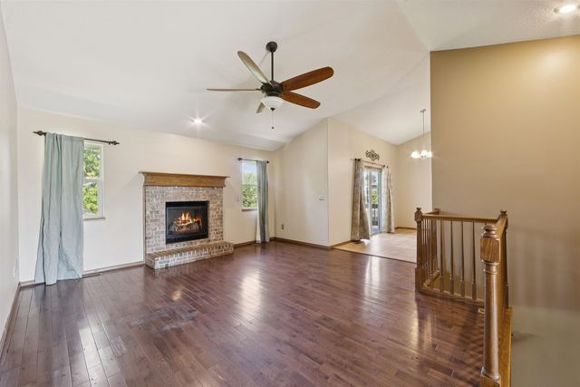 3505 N High Pt, Wichita, KS 67205