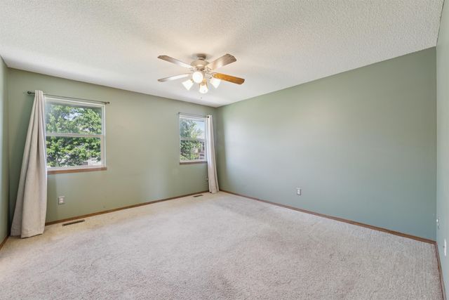 3505 N High Pt, Wichita, KS 67205