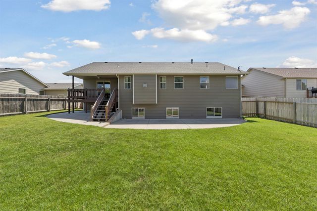 3505 N High Pt, Wichita, KS 67205