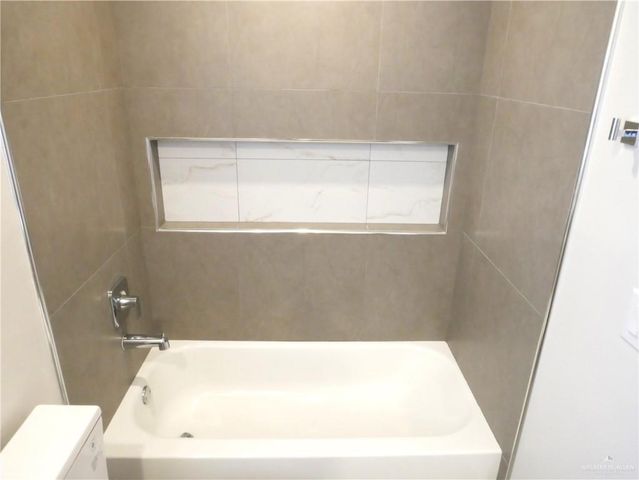 1317 Iris Avenue 4, Mcallen, TX 78501