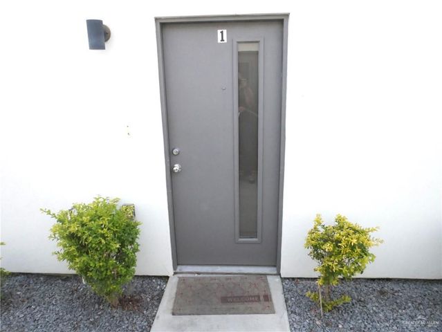 1317 Iris Avenue 4, Mcallen, TX 78501