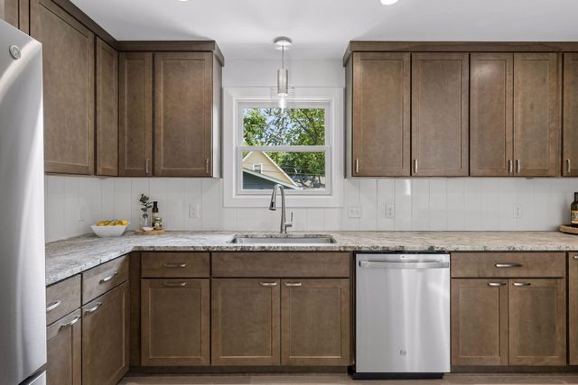 3025 Natchez Avenue S, Saint Louis Park, MN 55416