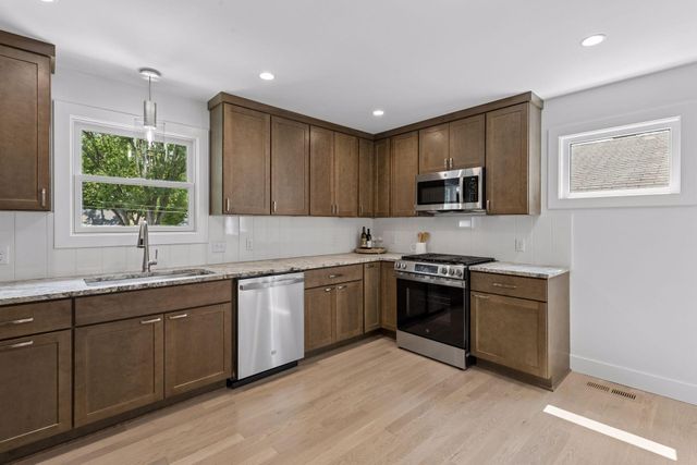 3025 Natchez Avenue S, Saint Louis Park, MN 55416