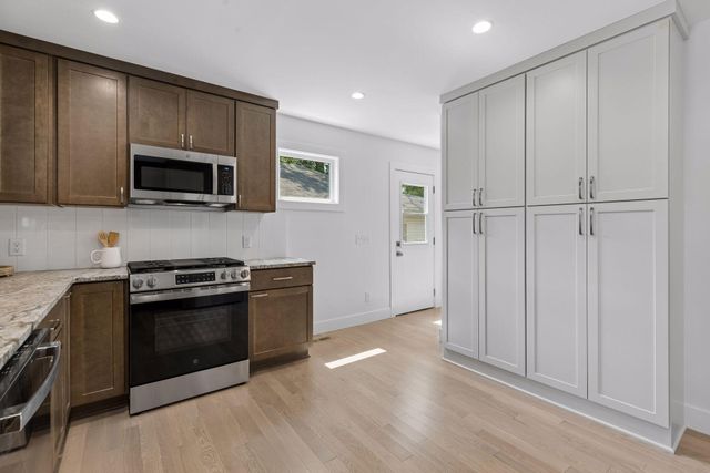 3025 Natchez Avenue S, Saint Louis Park, MN 55416