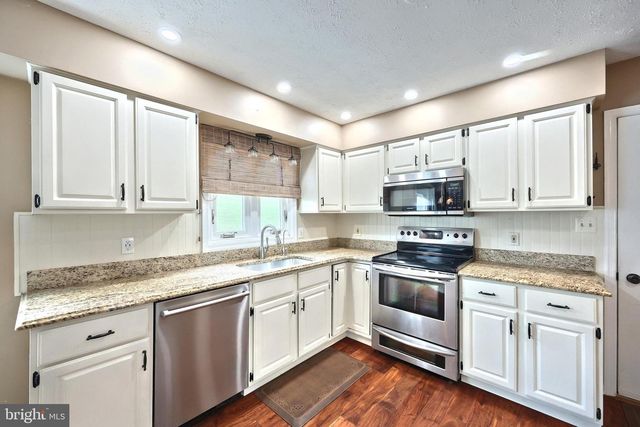 14057 LINE RD, New Freedom, PA 17349