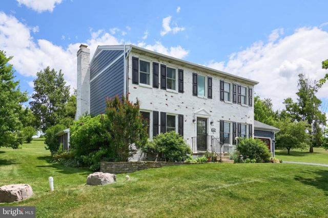 14057 LINE RD, New Freedom, PA 17349