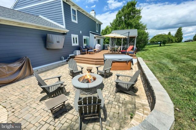 14057 LINE RD, New Freedom, PA 17349