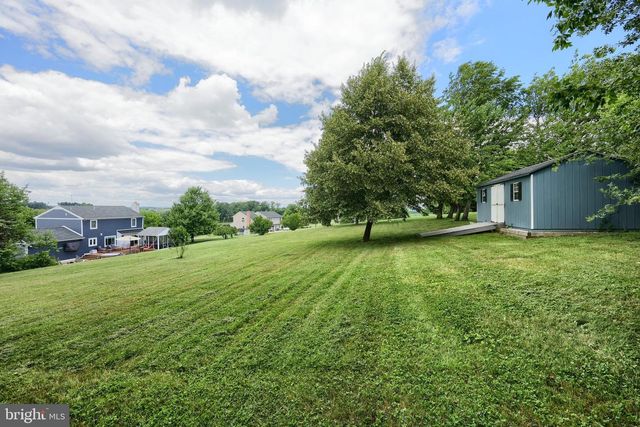 14057 LINE RD, New Freedom, PA 17349