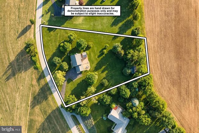 14057 LINE RD, New Freedom, PA 17349