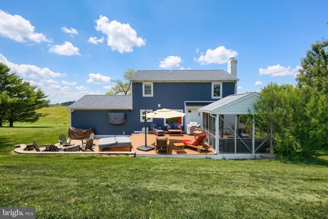 14057 LINE RD, New Freedom, PA 17349