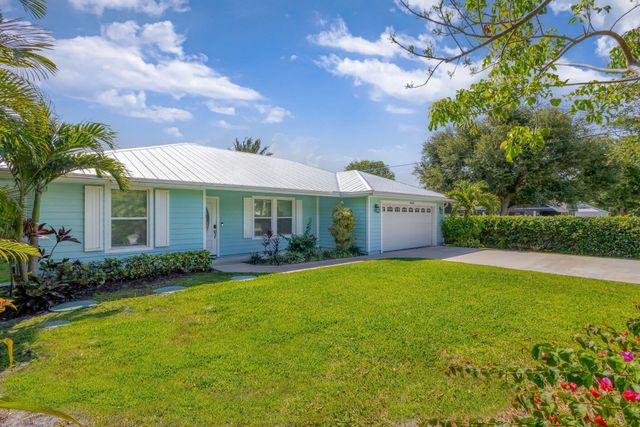 10600 SE Gomez Avenue, Hobe Sound, FL 33455