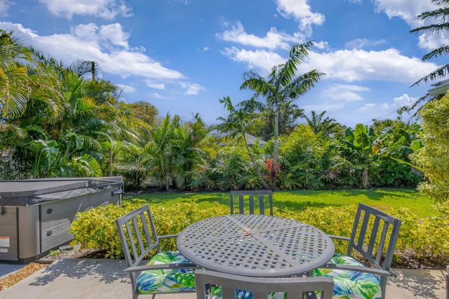 10600 SE Gomez Avenue, Hobe Sound, FL 33455