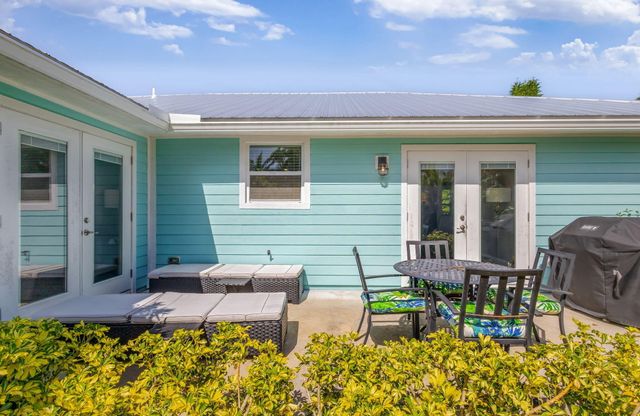 10600 SE Gomez Avenue, Hobe Sound, FL 33455