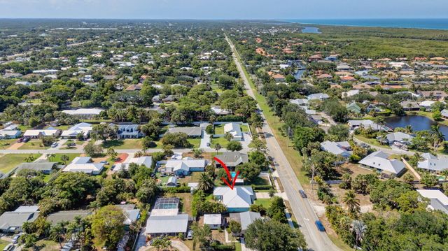 10600 SE Gomez Avenue, Hobe Sound, FL 33455