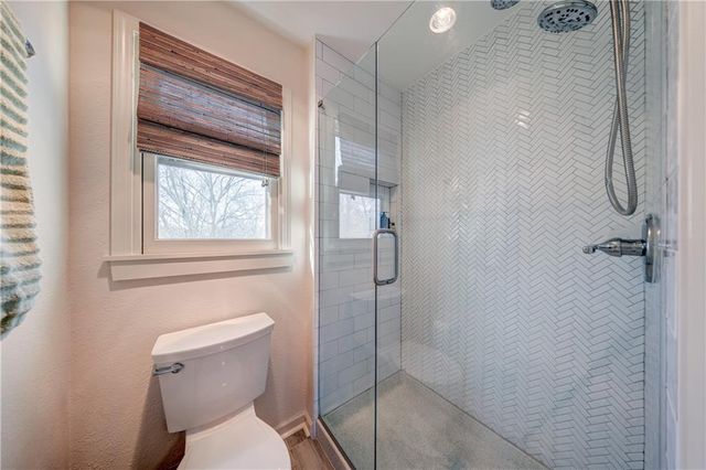 12825 W 117th Street, Overland Park, KS 66210