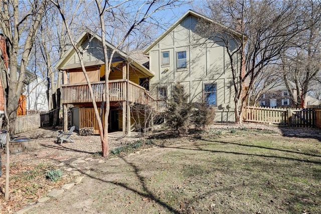 12825 W 117th Street, Overland Park, KS 66210