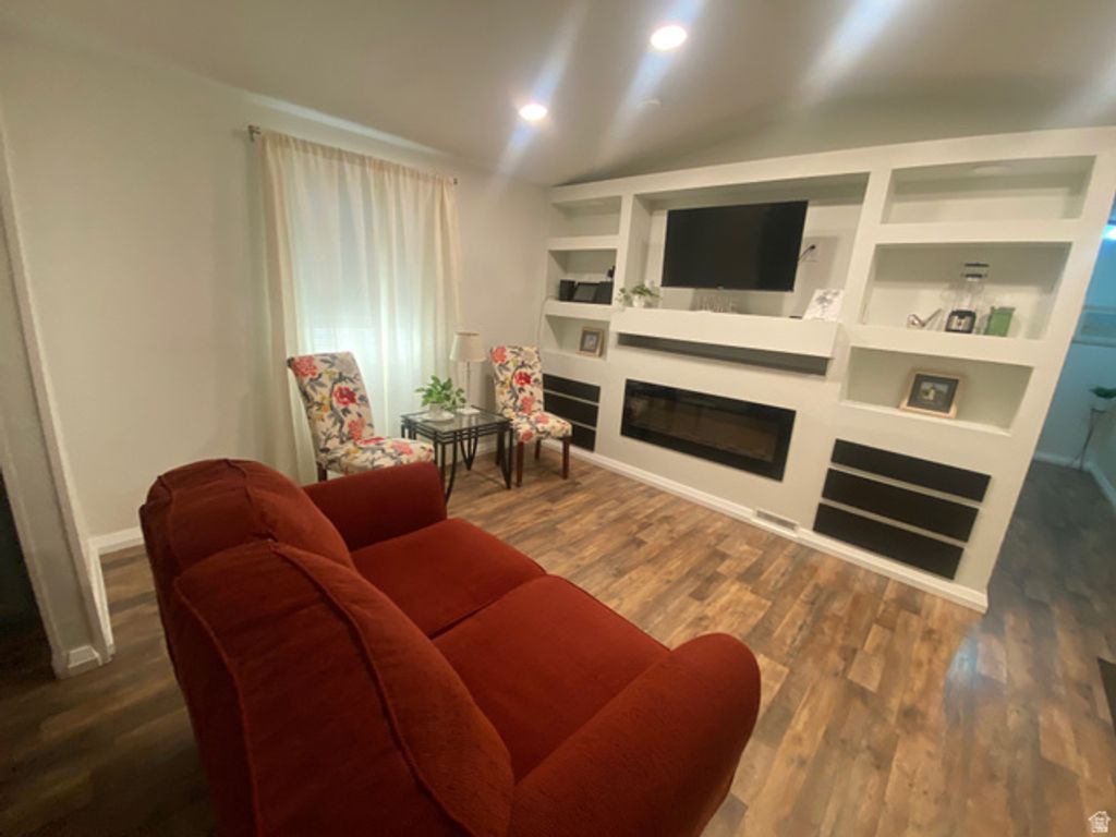 889 W STORM MOUNTAIN DR, Taylorsville, UT 84123 — photo 5